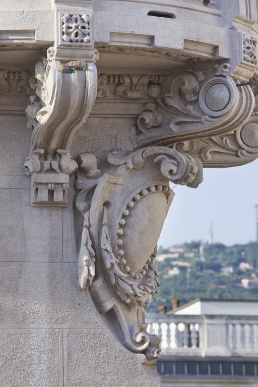 Palace Suite Trieste Exterior foto